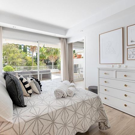 Brandnew Apartment By The Beach マルベーリャ エクステリア 写真