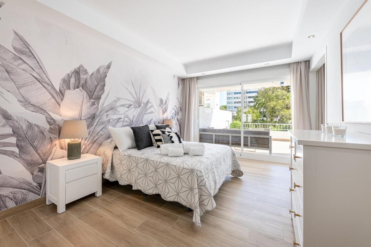 Brandnew Apartment By The Beach マルベーリャ エクステリア 写真
