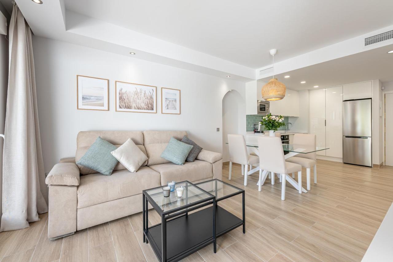 Brandnew Apartment By The Beach マルベーリャ エクステリア 写真